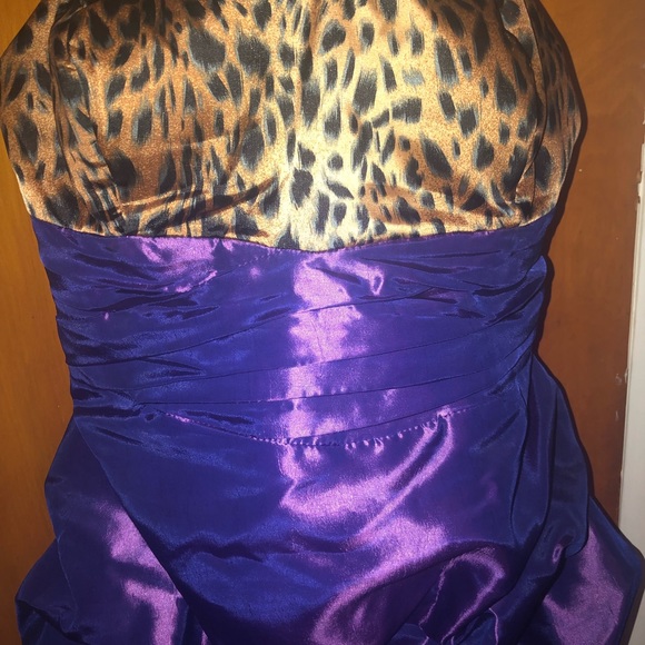 Prom Dress - Picture 2 of 5